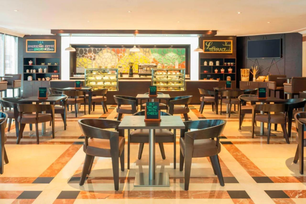 Majestic Premier Hotel BurDubaj Kültér fotó