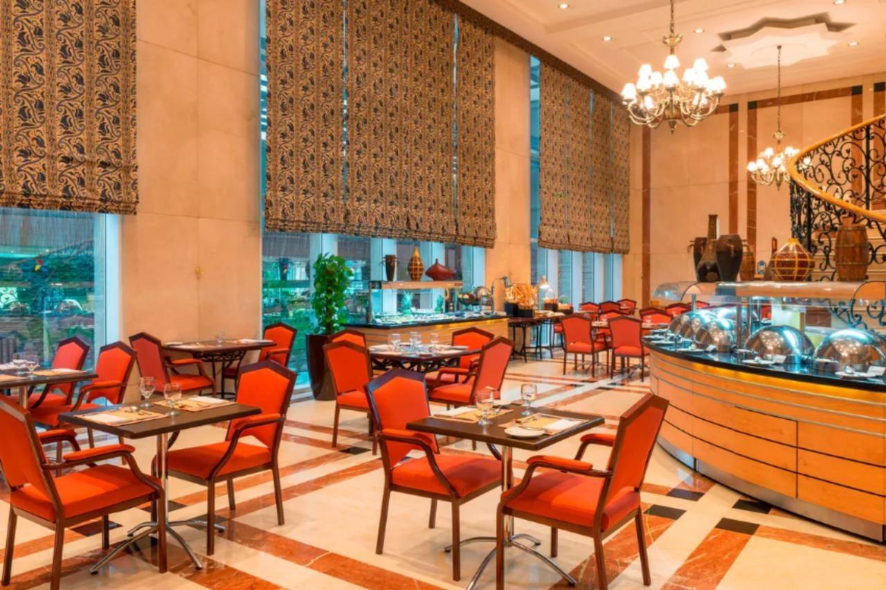 Majestic Premier Hotel BurDubaj Kültér fotó